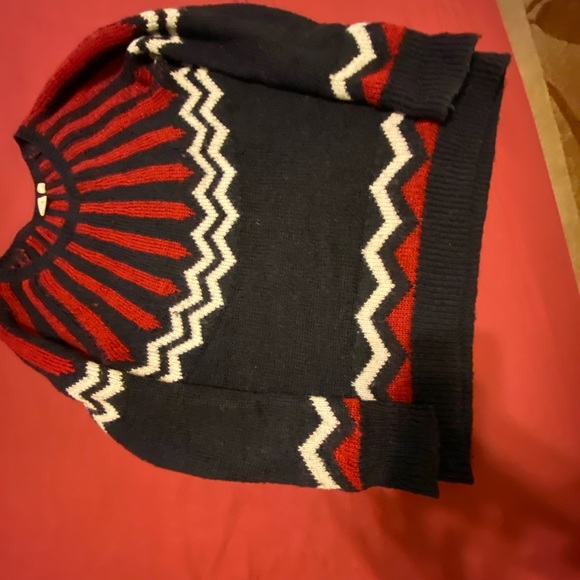 Sweaters - Picture 2 of 3